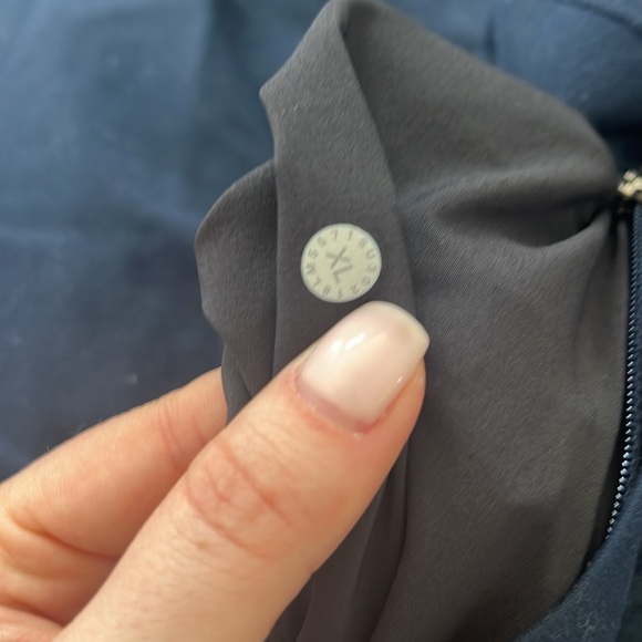 Lululemon Sweatpants - Picture 4 of 5